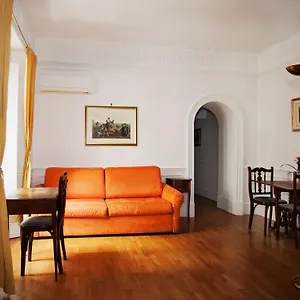 *** Couette-café Martina House Italie